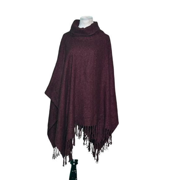 Vince Camuto burgundy turtle neck poncho One Size - Picture 11 of 14